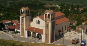 Πανηγυρίζει ο ιερός ναός Κοιμήσεως της Θεοτόκου στη Σπολάιτα Αγρινίου