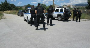 Αγρίνιο: Σύλληψη τεσσάρων που επιχείρησαν να αφαιρέσουν αντικείμενα από οικία…