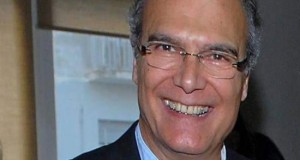 «Εφυγε» ο δημοσιογράφος Αλέξανδρος Βέλιος.Πριν πεθάνει άφησε δύο επιστολές