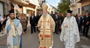 Ναύπακτος: Mε ξεχωριστή λαμπρότητα ο εορτασμός του Αγίου Δημητρίου (Βίντεο)