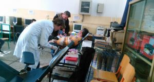 Εθελοντική αιμοδοσία στο 1ο Δημοτικό Σχολείο Αγρινίου (Φωτογραφίες)