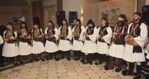 Αγρίνιο: Με επιτυχία ο χορός των Σαρακατσαναίων, Βάλτου-Ξηρομέρου, Ευρυτανίας (Φωτορεπορτάζ)