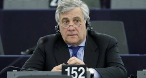 «Κατάπιε» ο πρόεδρος του Ευρωκοινοβουλίου τις ανιστόρητες δηλώσεις του περί…