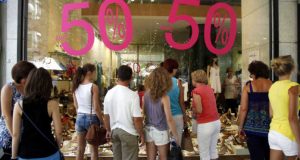 Θερινές εκπτώσεις: Ξεκινούν στις 11 Ιουλίου – Ανοικτά τα καταστήματα…