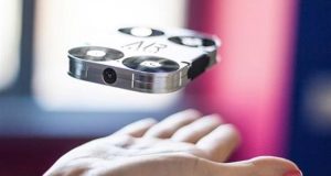 Η μικρότερη ιπτάμενη κάμερα στον κόσμο