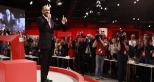 Μάρτιν Σουλτς, εξελέγη πρόεδρος των Γερμανών Σοσιαλδημοκρατών με ποσοστό 100%!