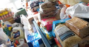 Ναύπακτος: Αντιπαραθέσεις και στιγμές έντασης για λίγα τρόφιμα