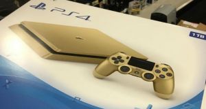 Χρυσό Playstation θα κυκλοφορήσει η Sony (Φωτογραφίες)