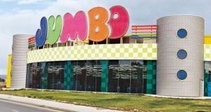 Jumbo: Για πρώτη φορά 24ωρη απεργία σε κατάστημά της