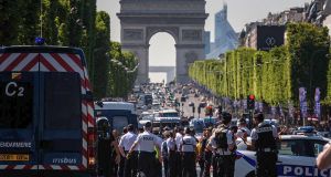 «Απόπειρα» τρομοκρατικής επίθεσης στο Παρίσι