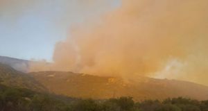 Eπικοινωνία Παυλόπουλου-Κωνσταντάρα για την πυρκαγιά στο Θέρμο (Φωτογραφίες)
