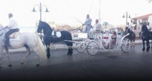 Παραμυθένιος γάμος στη Ναύπακτο – Η νύφη πέρασε στο λιμάνι…