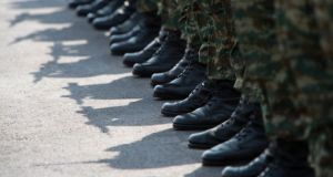 Στρατιωτική θητεία: Τι αλλάζει στην ισχύ του συμβολαίου υγείας