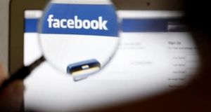 Νέα διαμάχη με επίκεντρο το Facebook