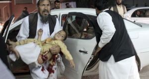 Βομβιστική επίθεση στη Λασκάρ Γκα του Αφγανιστάν – 14 νεκροί…