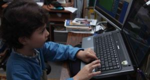 Αυστραλία: Οι ψηφιακές συσκευές διαταράσσουν τον ύπνο των μαθητών και…