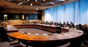 «Μπλόκο» από την Ε.Ε. στις ενταξιακές διαπραγματεύσεις ΠΓΔΜ και Αλβανίας
