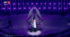 Eurovision 2018: Όρμησε στην σκηνή και άρπαξε το μικρόφωνο! Τρομοκρατημένη…