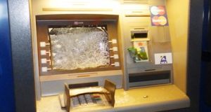 38χρονος έσπασε ΑΤΜ τραπεζών στη Βόνιτσα και συνελήφθη από την…