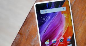 Xiaomi Mi MIX 3: Μόλις έκανε την πρώτη «ζωντανή» του…