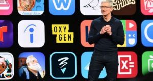 Η Apple αφαίρεσε εφαρμογή της Facebook από το App Store