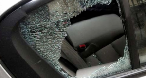 Αγρίνιο: 24χρονος έκλεψε χρήματα μέσα από αυτοκίνητο