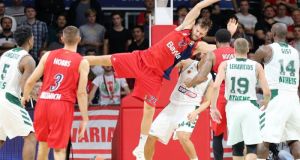 Euroleague Basketball: Το λάθος του Γκιστ και η πρώτη ήττα…
