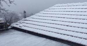 Αιτ/νία: Χιονίζει στο Ξηρόμερο (Κομποτή, Κατούνα, Κωνωπίνα, Θύρρειο) (Φωτό)