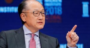 Τζιμ Γιονγκ Κιμ: Παραιτήθηκε ο πρόεδρος της Παγκόσμιας Τράπεζας!