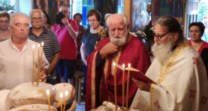 Ναυπακτία: Εορτάζει το εκκλησάκι της Αγίας Κυριακής στην Καλαβρούζα (Βίντεο)