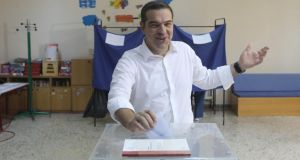 Εκλογές 2019: Ψήφισε στην Κυψέλη ο Αλέξης Τσίπρας (Βίντεο)