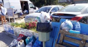 Γεμάτο σκουπίδια το λιμάνι της Παλαίρου
