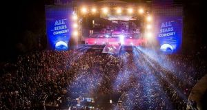 Αll Stars Concert: Σάκης Ρουβάς, Έλενα Παπαρίζου και Ελένη Φουρέιρα…