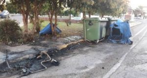 Καινούργιο Αγρινίου: Καταστράφηκαν κάδοι από φωτιά (Φωτό)