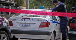 Σοκ: 14χρονη μαχαίρωσε τη μητέρα της μέσα στον ύπνο της!