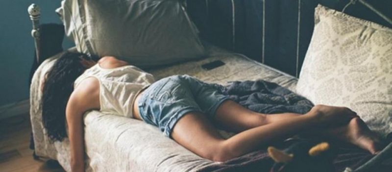 Υπνικός σπασμός: Γιατί τιναζόμαστε λίγο πριν μας πάρει ο ύπνος; (Βίντεο) -  AgrinioTimes.gr