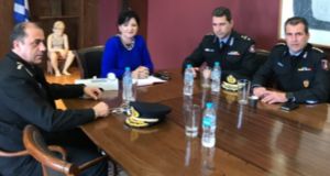 Συνάντηση της Μαρίας Σαλμά με νέα διοίκηση Πυροσβεστικής