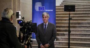 Δραματικό παρασκήνιο στο Eurogroup – Νέα αναβολή στην έναρξή του