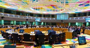 Eurogroup – Συμφωνία! Άμεσα διαθέσιμα 500 δισ. ευρώ για τον…