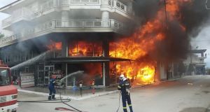Κάηκε ολοσχερώς Super Market στην Ηλεία (Βίντεο)