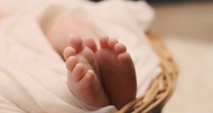 Πάτρα: Γυναίκα γέννησε τρίδυμα στα 43 της χρόνια – Τι…