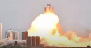 SpaceX: Εξερράγη πύραυλος σε δοκιμές στο Τέξας