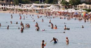 20% περισσότεροι Έλληνες θα έκαναν διακοπές με voucher