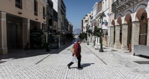 Σοκάρουν τα στοιχεία μετά το lockdown: 3,2 εκατ. Έλληνες στο…