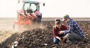 Χρηματοδότηση,αγροτών, έως 25.000 ευρώ χωρίς προσκόμιση ασφαλιστικής ενημερότητας