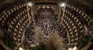 Η Όπερα της Βιέννης ανοίγει αυλαία με μόνο 100 θεατές…