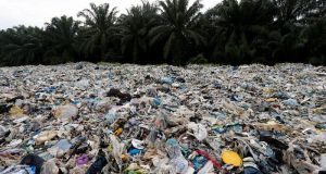 Αγρίνιο χωρίς πλαστικά απορρίμματα
