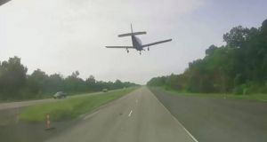 Αναγκαστική προσγείωση μικρού αεροσκάφους στη Λουιζιάνα