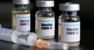 Κορωνοϊός: Ελπίδες από το εμβόλιο της Οξφόρδης – Θεωρείται ασφαλές