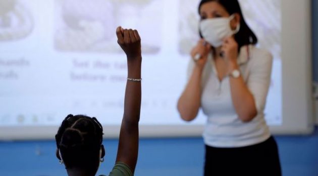 Πώς θα ανοίξουν φέτος τα σχολεία – Τι μάσκες πρέπει να φοράνε τα παιδιά